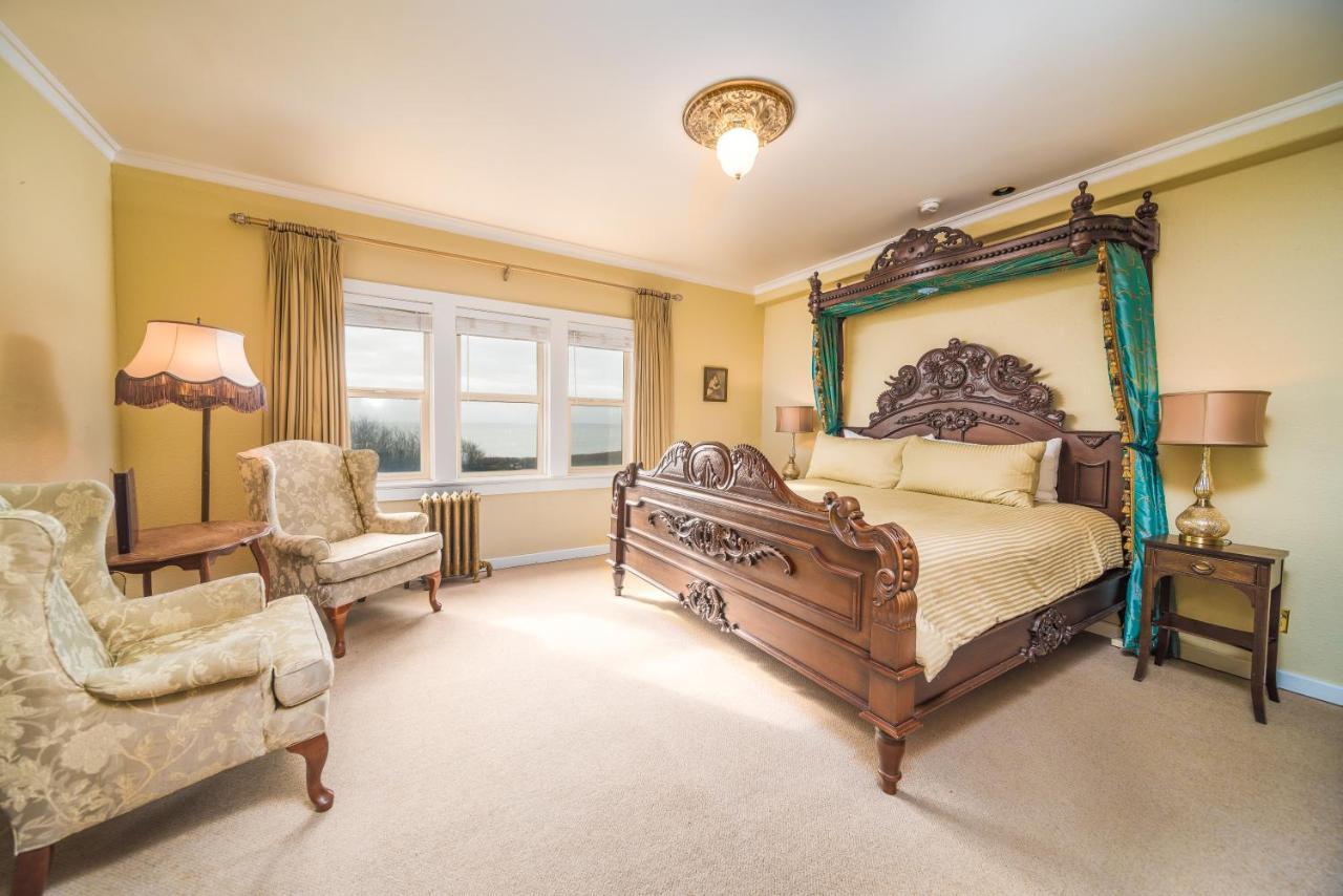 Dashwood Manor Seaside Bed & Breakfast Victoria Exteriör bild