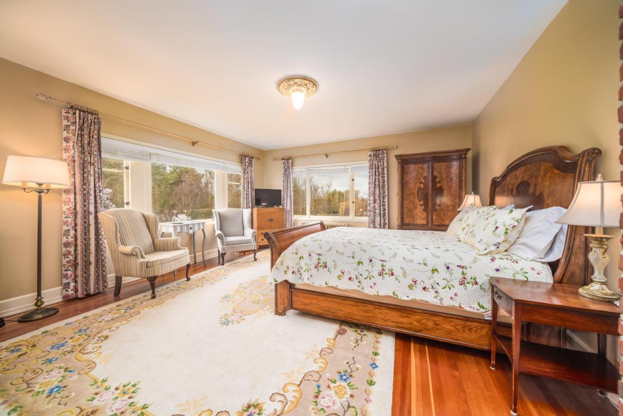 Dashwood Manor Seaside Bed & Breakfast Victoria Exteriör bild