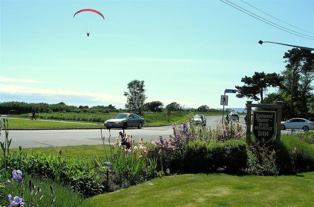 Dashwood Manor Seaside Bed & Breakfast Victoria Exteriör bild